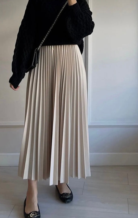 Beige plissé long skirt