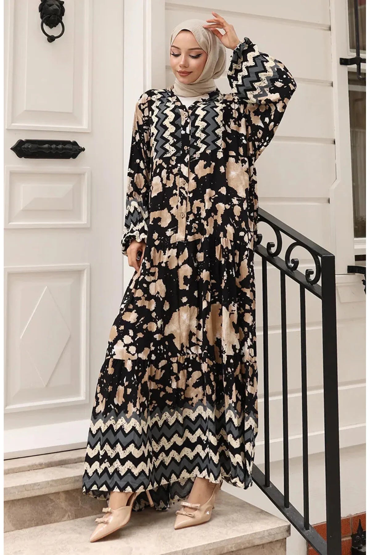 Black Beige Dress