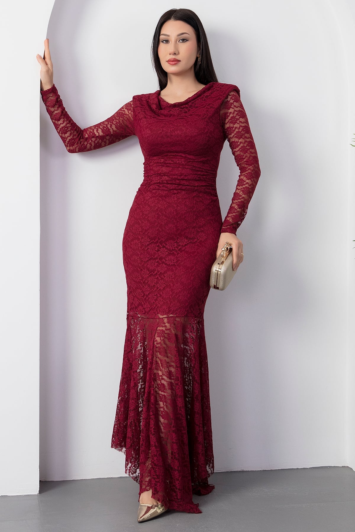 Wine Dentelle Dress